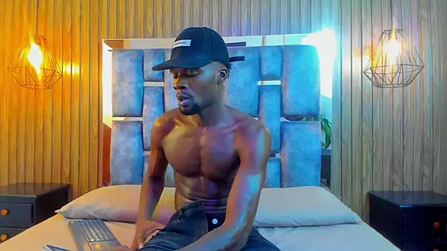 Snapshot of Ethan__OPry chatting on December 13, 2025, 8:47 pm Ethan OPry online show from December 13, 2025, 8:47 pm