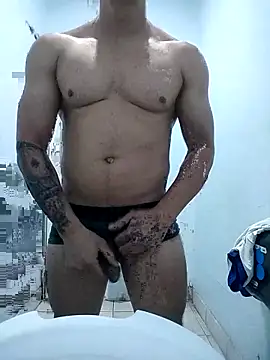 Snapshot of nicolssssssssss chatting on December 3, 2025, 9:57 pm nicolssssssssss online show from December 3, 2025, 9:57 pm