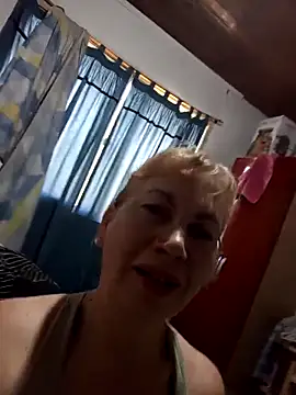 SexyMilf1211 online show from November 18, 2025, 1:37 pm