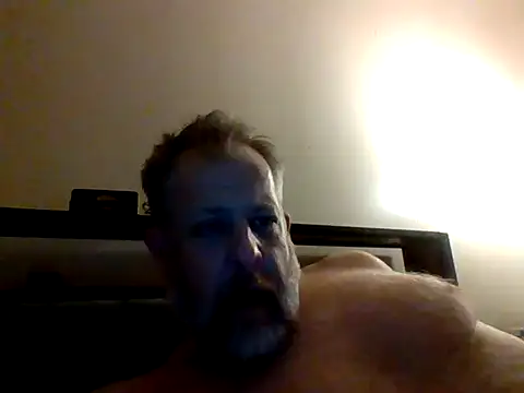 Snapshot of Mikey40wv chatting on November 14, 2025, 5:50 am Mikey40wv online show from November 14, 2025, 5:50 am