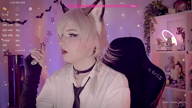 vronnier online show from November 14, 2025, 11:42 am