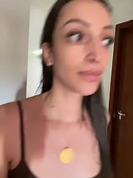 Snapshot of BelleRune chatting on December 20, 2024, 3:53 pm BelleRune online show from December 20, 2024, 3:53 pm