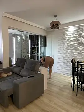 Snapshot of BelleRune chatting on February 7, 2025, 7:38 pm BelleRune online show from February 7, 2025, 7:38 pm