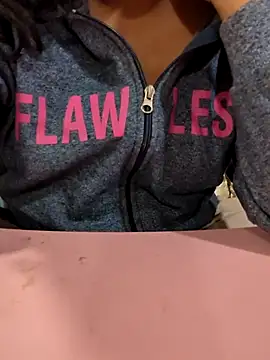 Snapshot of Kinky_Aleena chatting on November 16, 2025, 8:03 pm Kinky Aleena online show from November 16, 2025, 8:03 pm