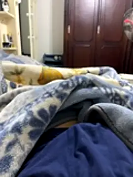 Snapshot of jooksanhtfvh chatting on December 21, 2025, 1:46 am jooksanhtfvh online show from December 21, 2025, 1:46 am