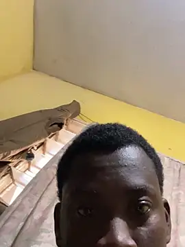 Snapshot of longmunya chatting on November 14, 2025, 5:22 pm longmunya online show from November 14, 2025, 5:22 pm