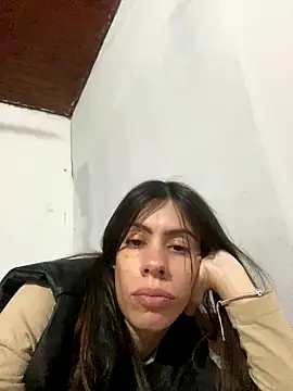 putit4444 online show from November 23, 2025, 1:16 am