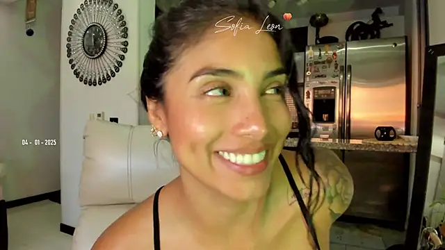 Snapshot of sofiasexhot chatting on January 5, 2025, 3:34 pm sofiasexhot online show from January 5, 2025, 3:34 pm