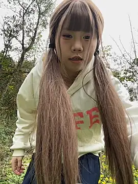 dai521112 online show from December 4, 2025, 6:44 am