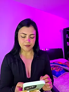 Snapshot of ANGELESCOLOMBIA chatting on December 18, 2025, 2:50 am ANGELESCOLOMBIA online show from December 18, 2025, 2:50 am