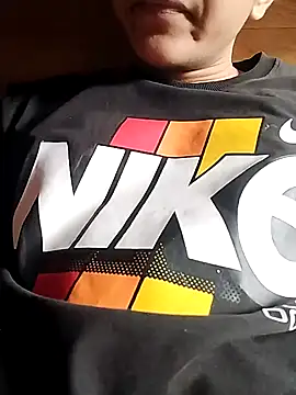 Snapshot of deondride chatting on November 23, 2025, 7:41 am deondride online show from November 23, 2025, 7:41 am