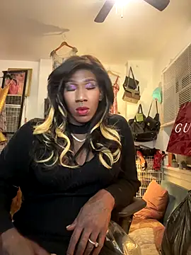 Snapshot of Motherbigbus chatting on December 14, 2025, 12:54 pm Motherbigbus online show from December 14, 2025, 12:54 pm