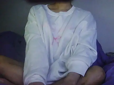 Snapshot of rosiefawnxo chatting on December 4, 2025, 5:39 am rosiefawnxo online show from December 4, 2025, 5:39 am