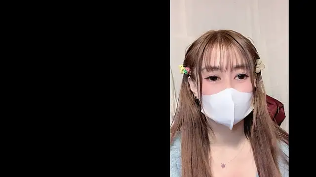 Snapshot of MiAnna-Lovee chatting on November 20, 2025, 2:50 pm MiAnna-Lovee online show from November 20, 2025, 2:50 pm