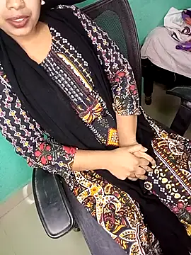 Snapshot of ATRANGI_NEHA chatting on November 22, 2025, 11:20 am ATRANGI NEHA online show from November 22, 2025, 11:20 am