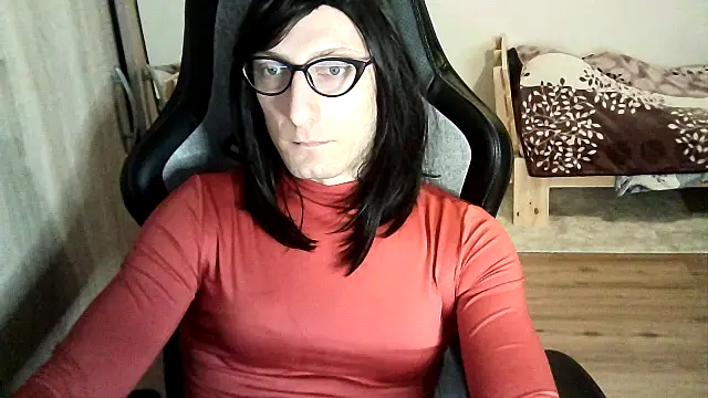 Snapshot of MissDianaWinter chatting on November 25, 2025, 3:45 pm MissDianaWinter online show from November 25, 2025, 3:45 pm