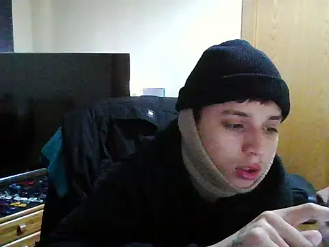 SanthiXx online show from November 25, 2025, 4:07 pm