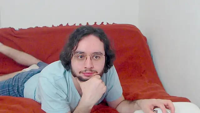 Snapshot of eren_jaeger2000 chatting on November 20, 2025, 4:45 am eren jaeger2000 online show from November 20, 2025, 4:45 am