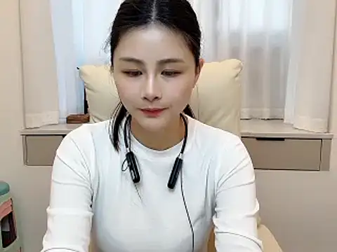 forzen-baby online show from November 28, 2025, 6:05 am