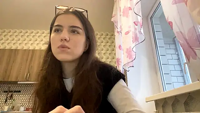 macanmercedes online show from November 26, 2025, 8:48 am