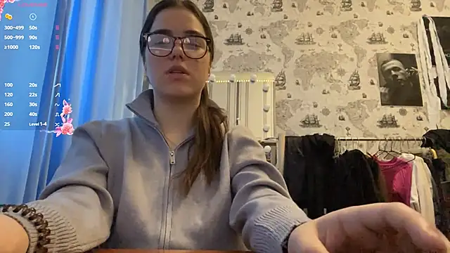 macanmercedes online show from December 1, 2025, 10:20 am