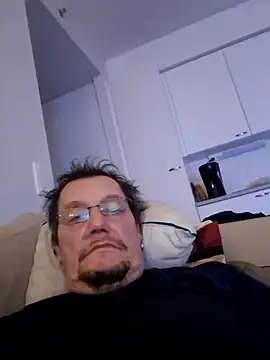 Snapshot of Dantekp chatting on November 20, 2025, 7:46 pm Dantekp online show from November 20, 2025, 7:46 pm