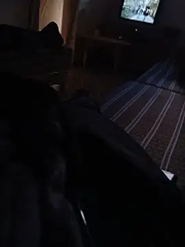 ouchenshadow2975 online show from November 18, 2025, 4:00 pm