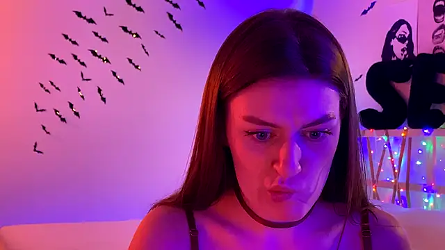 Snapshot of Lianna_bm chatting on November 20, 2025, 9:03 pm Lianna bm online show from November 20, 2025, 9:03 pm