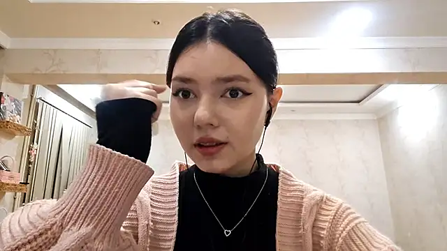 CorinneKindregans online show from November 22, 2025, 3:55 pm