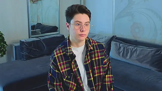 Snapshot of HazeCalypso chatting on December 15, 2025, 11:36 am HazeCalypso online show from December 15, 2025, 11:36 am