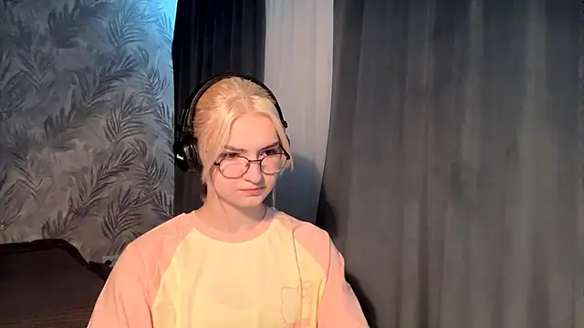 Cindi Jacobs online show from November 21, 2025, 4:49 pm