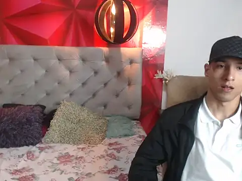 BiggJackson online show from November 22, 2025, 1:32 pm