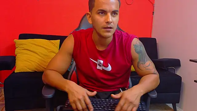 Niko Hala online show from November 21, 2025, 9:57 pm