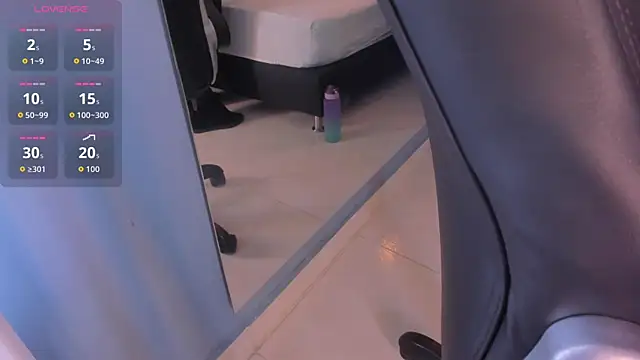 Snapshot of lexiemonroe2 chatting on December 2, 2025, 7:53 pm lexiemonroe2 online show from December 2, 2025, 7:53 pm