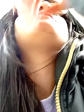 Marilyn 1-2 online show from December 3, 2025, 9:57 pm