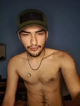 Snapshot of Auron_merrow chatting on November 27, 2025, 1:29 am Auron merrow online show from November 27, 2025, 1:29 am