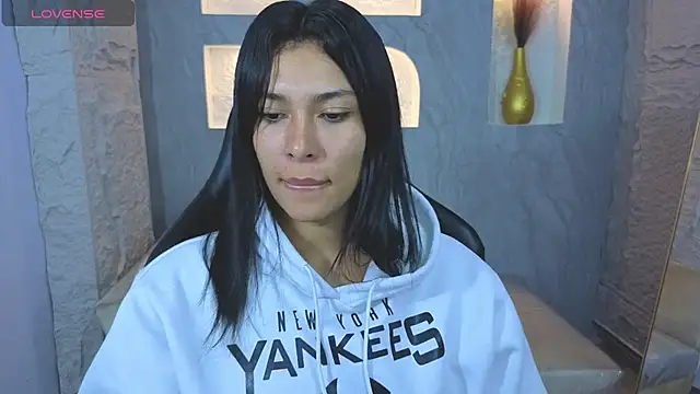 Paris b  online show from November 28, 2025, 3:09 am