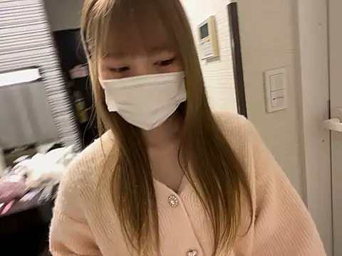 Snapshot of binyu_rua chatting on December 3, 2025, 2:48 pm binyu rua online show from December 3, 2025, 2:48 pm