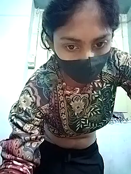 Snapshot of Miss_tinaaa chatting on December 5, 2025, 10:46 am Miss tinaaa online show from December 5, 2025, 10:46 am