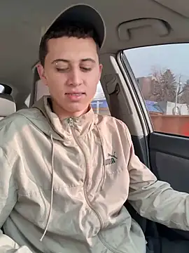 Abrahanm1 online show from November 20, 2025, 9:14 pm