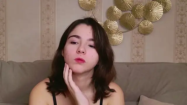 Wendy Finch online show from December 22, 2025, 9:12 pm