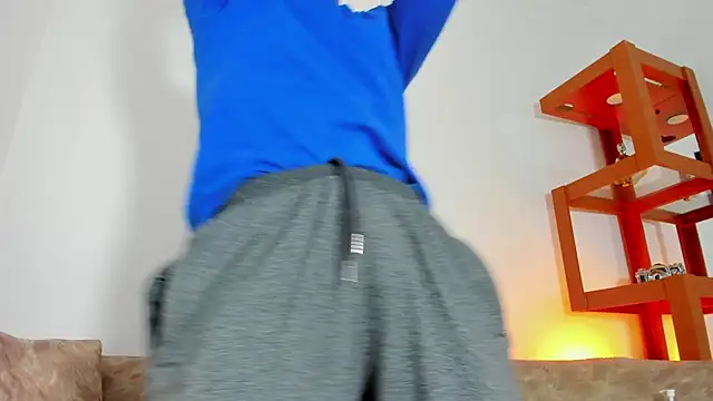 Snapshot of RexWildExplore chatting on December 1, 2025, 11:21 pm RexWildExplore online show from December 1, 2025, 11:21 pm