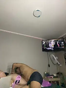 esquinadelmorbo online show from December 3, 2025, 4:20 am