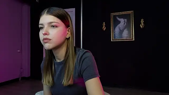 Sierra Maddison online show from November 29, 2025, 7:44 am