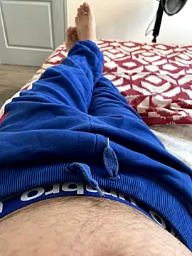 Snapshot of Lothentik chatting on November 21, 2025, 11:42 am Lothentik online show from November 21, 2025, 11:42 am