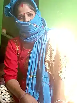 Snapshot of Hot_kire chatting on December 15, 2025, 9:35 am Hot kire online show from December 15, 2025, 9:35 am