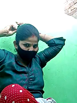 Snapshot of Hot_kire chatting on December 16, 2025, 10:09 am Hot kire online show from December 16, 2025, 10:09 am