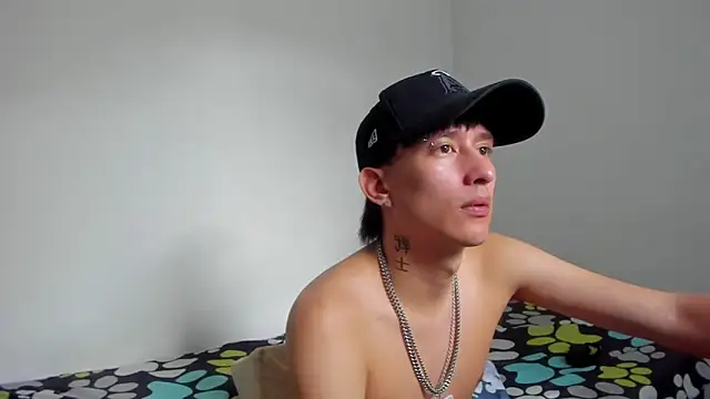 Snapshot of Darsel_night chatting on December 4, 2025, 8:06 pm Darsel night online show from December 4, 2025, 8:06 pm