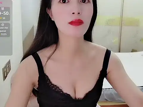 muxi- online show from November 25, 2025, 5:57 pm