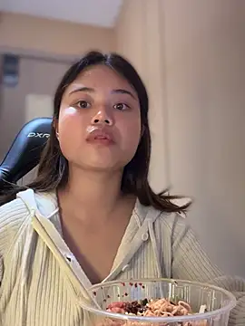 Toffee-00 online show from December 3, 2025, 11:41 am